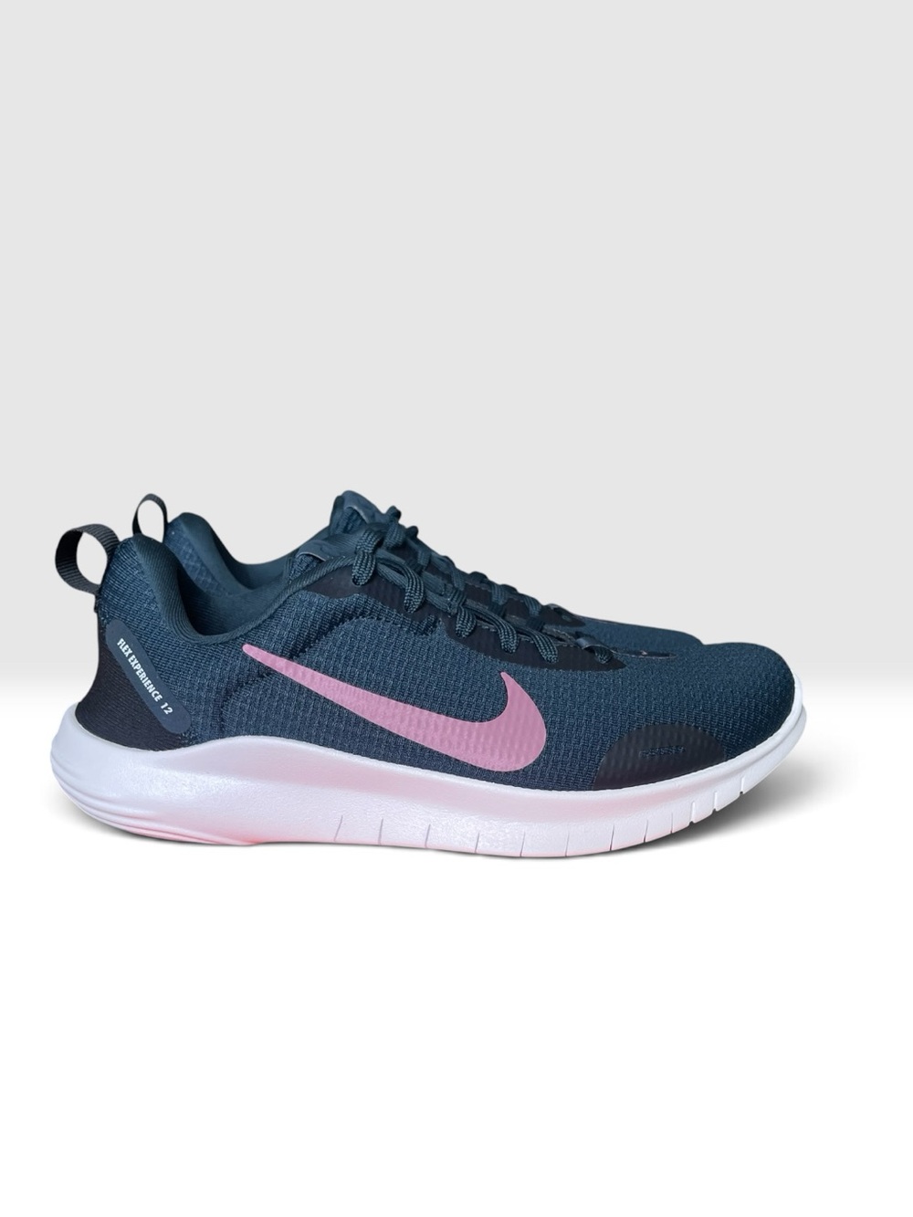 Nike Flex Experience Run 12 Women’s Running Shoes Size 7.5 Brand New